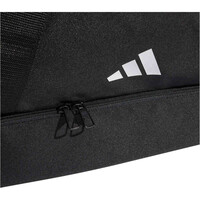 adidas bolsas deporte MERCEDES-AMG PETRONAS DNA 04