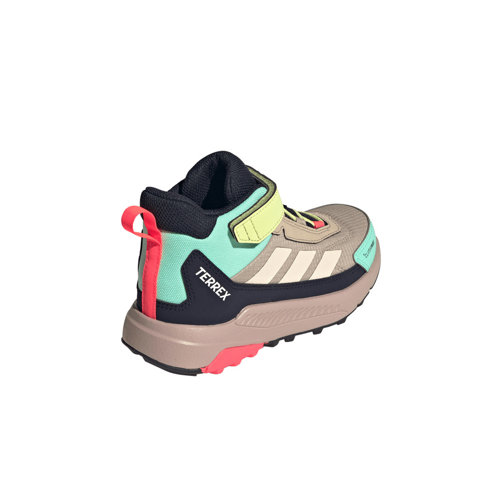 adidas bota trekking niño TERREX vista trasera
