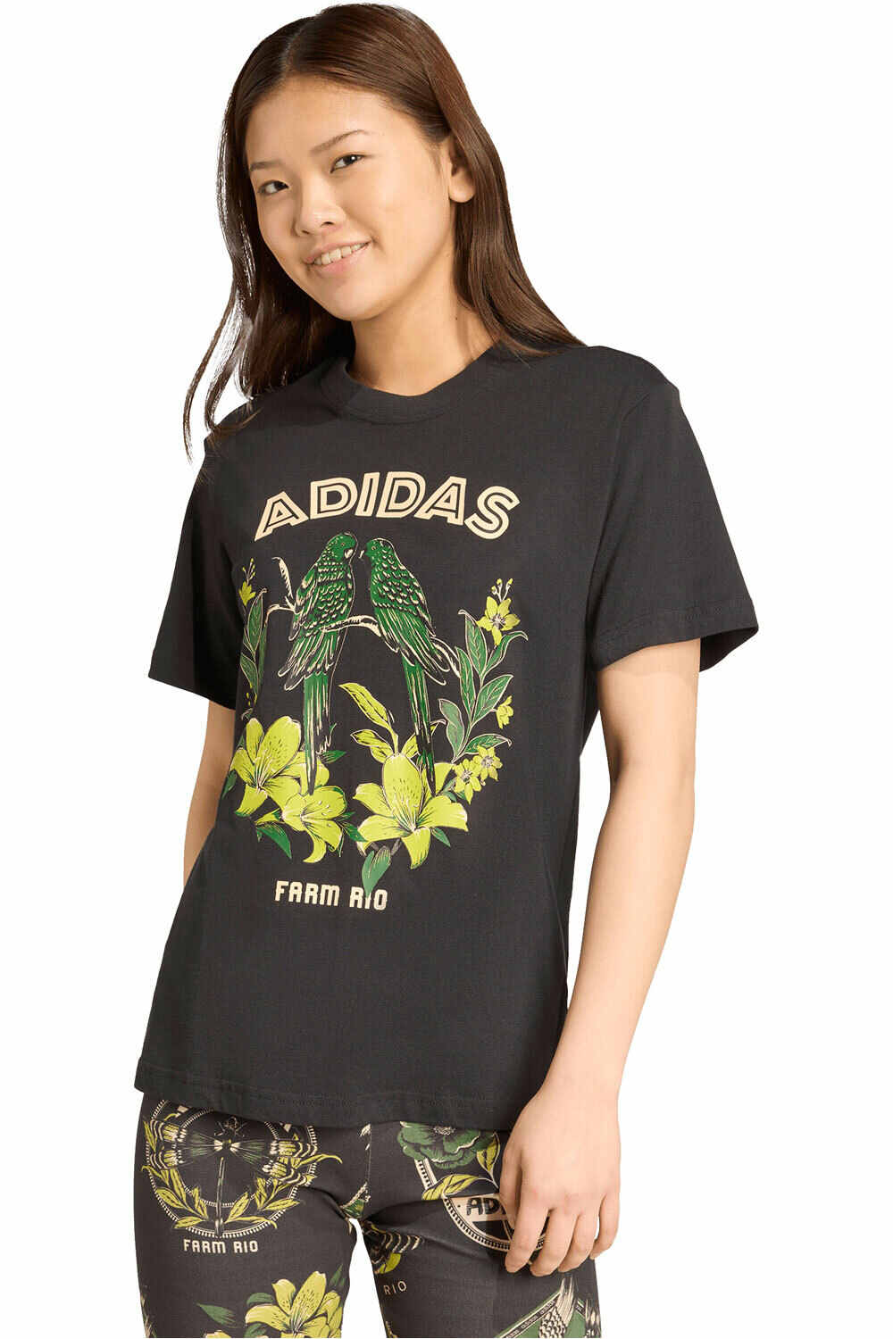 adidas camisa manga corta mujer FARM GRAPHIC T-SHIRT 2 vista frontal