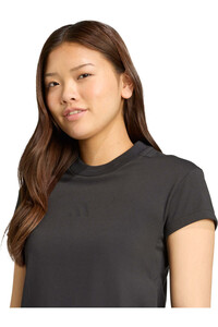 adidas camisa manga corta mujer Z.N.E. vista detalle