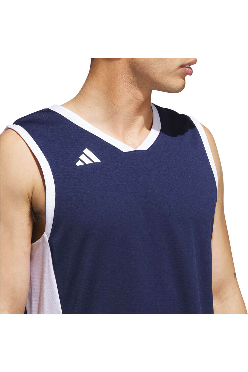 adidas camiseta baloncesto PULSE SPEED vista detalle