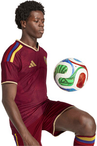 adidas camiseta de fútbol oficiales 1 EQUIPACIN VENEZUELA 26 AUTHENTIC vista detalle