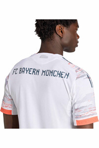 adidas camiseta de fútbol oficiales 2ª. EQUIPACION FC BAYERN 25/26 vista detalle