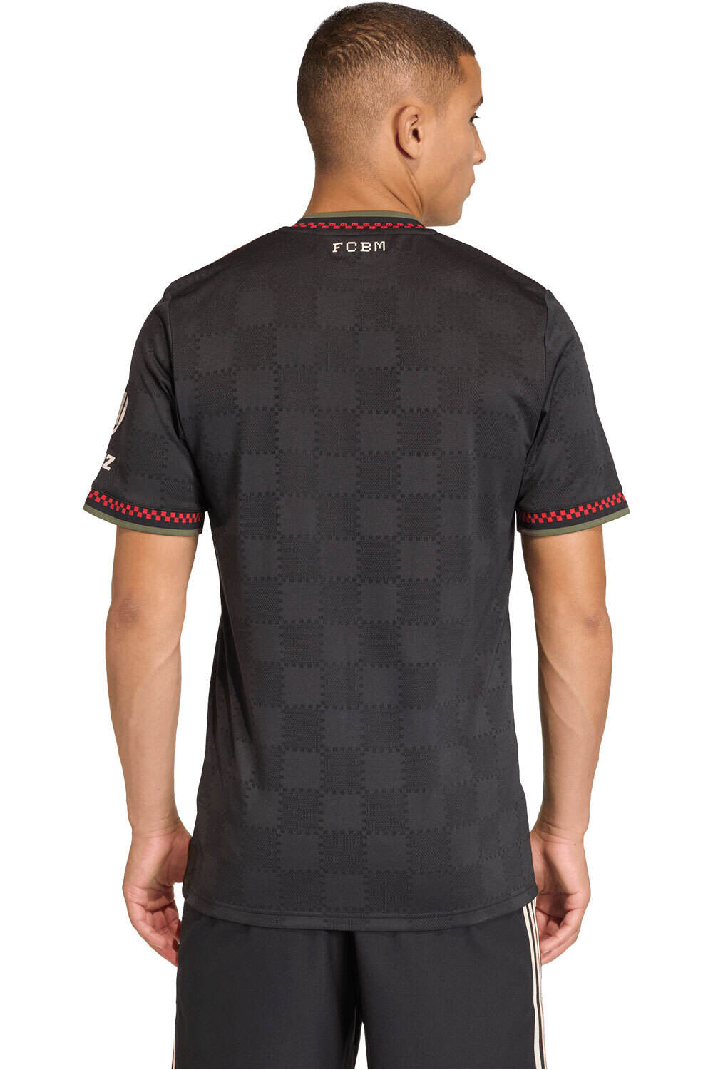 adidas camiseta de fútbol oficiales 3 EQUIPACINL FC BAYERN 25/26 vista trasera