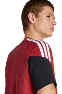 adidas camiseta de fútbol oficiales ALEMANIA 26 TIRO SWEAT vista detalle