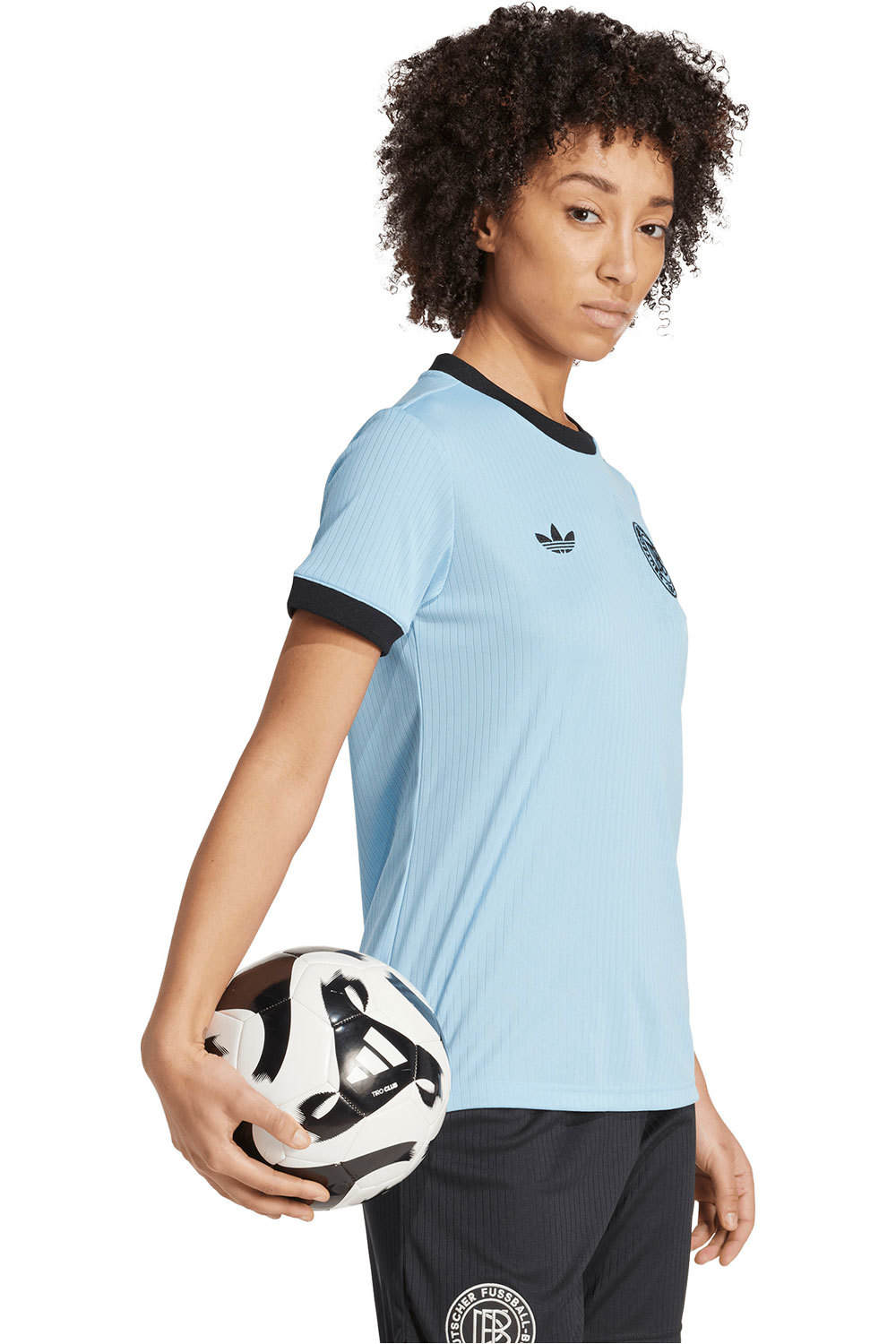 adidas camiseta de fútbol oficiales Alemania Anniversary vista detalle