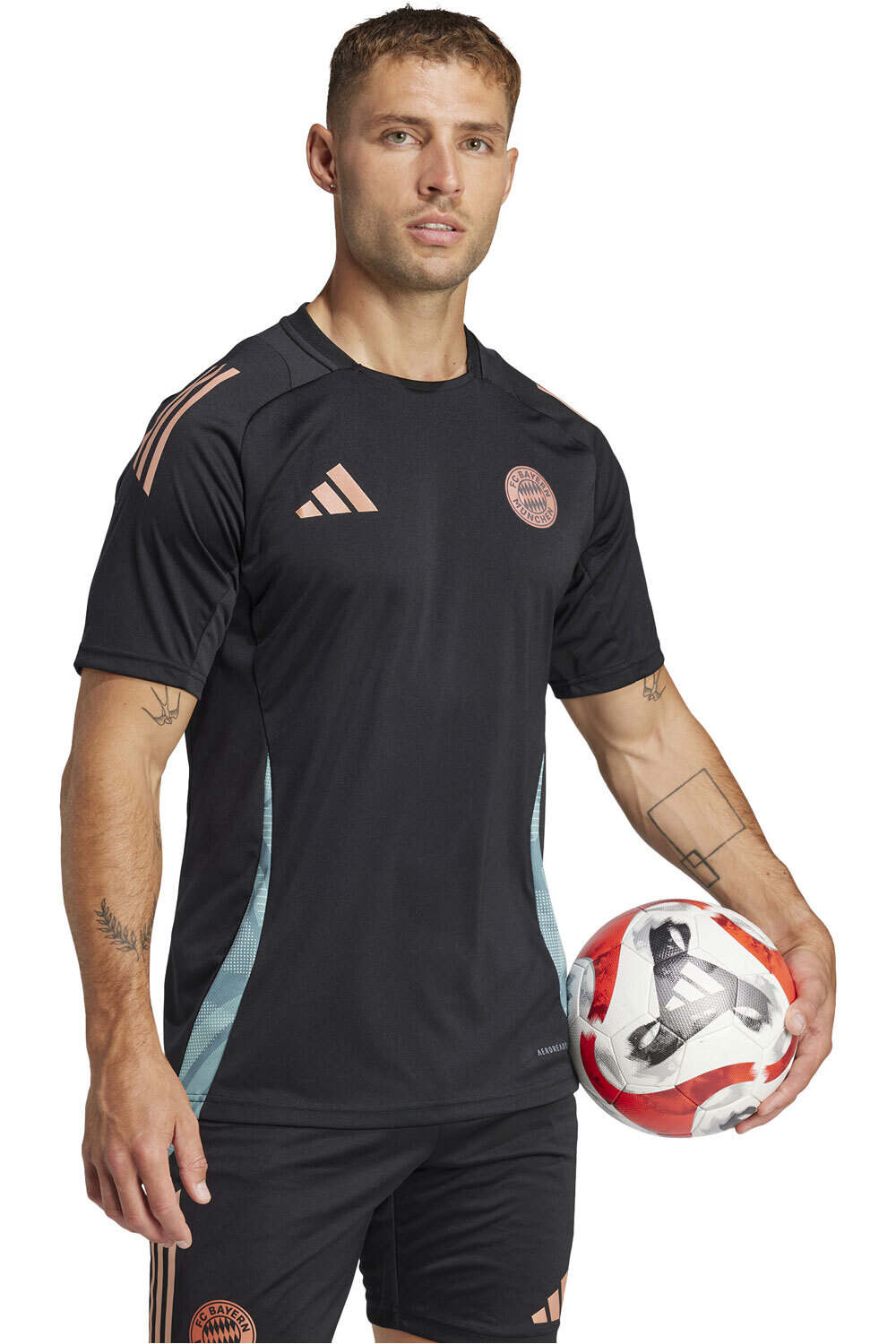 adidas camiseta de fútbol oficiales B.MUNICH 25 TR JSY vista detalle