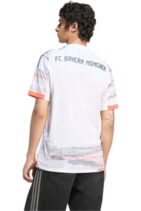 adidas camiseta de fútbol oficiales B.MUNICH 26 A JSY F vista trasera