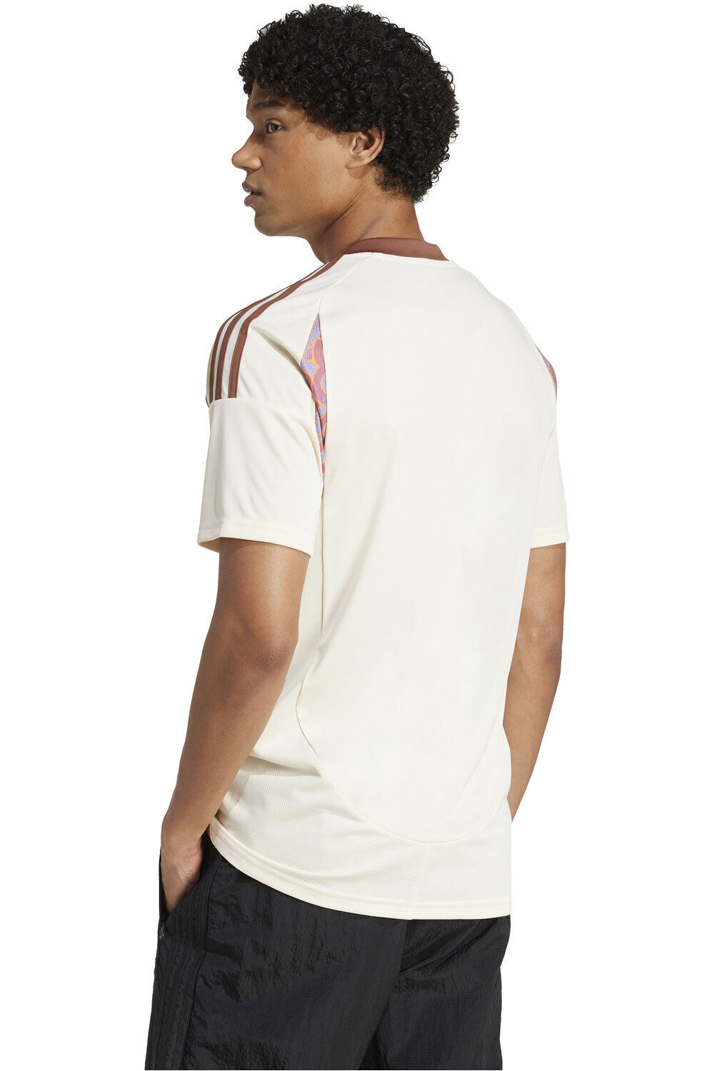 adidas camiseta de fútbol oficiales DCU A JSY vista trasera