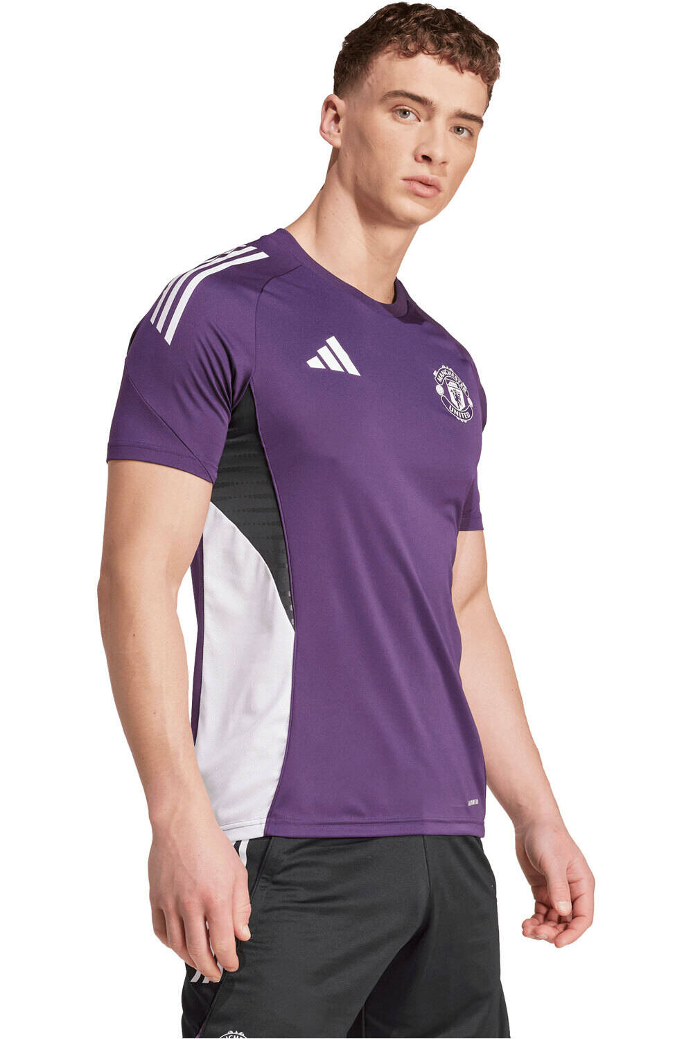 adidas camiseta de fútbol oficiales ENTRENO MANCHESTER UNITED TIRO 25 vista detalle