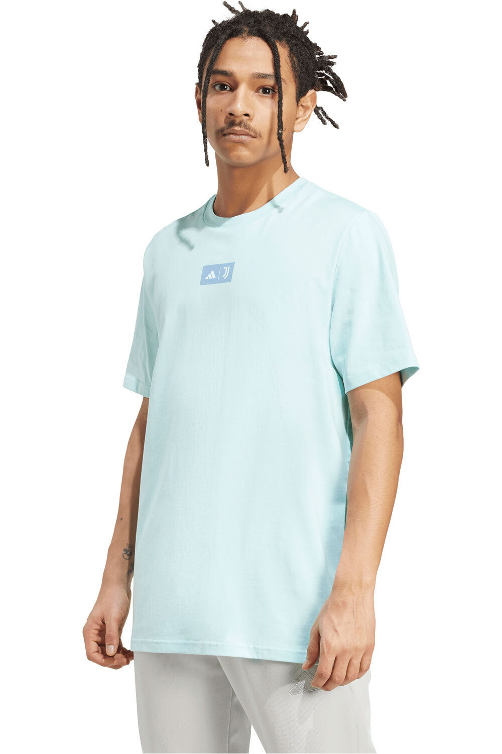 adidas camiseta de fútbol oficiales JUVENTUS 26 SZN GR TE3 vista frontal