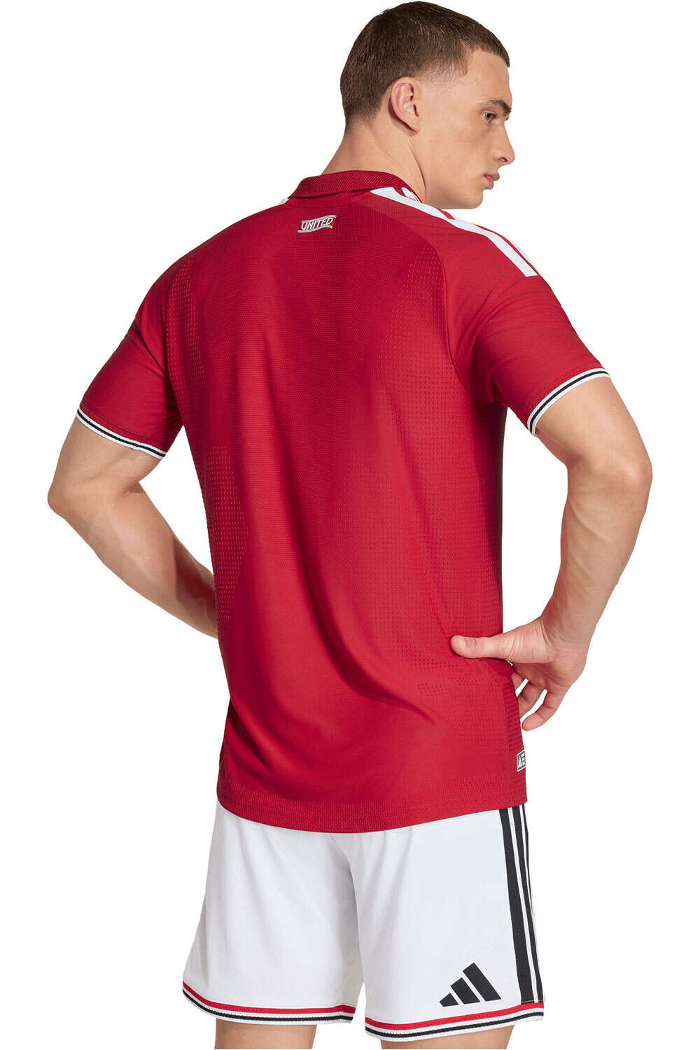 adidas camiseta de fútbol oficiales MANCHESTER UNITED 26/27 OFICIAL vista trasera