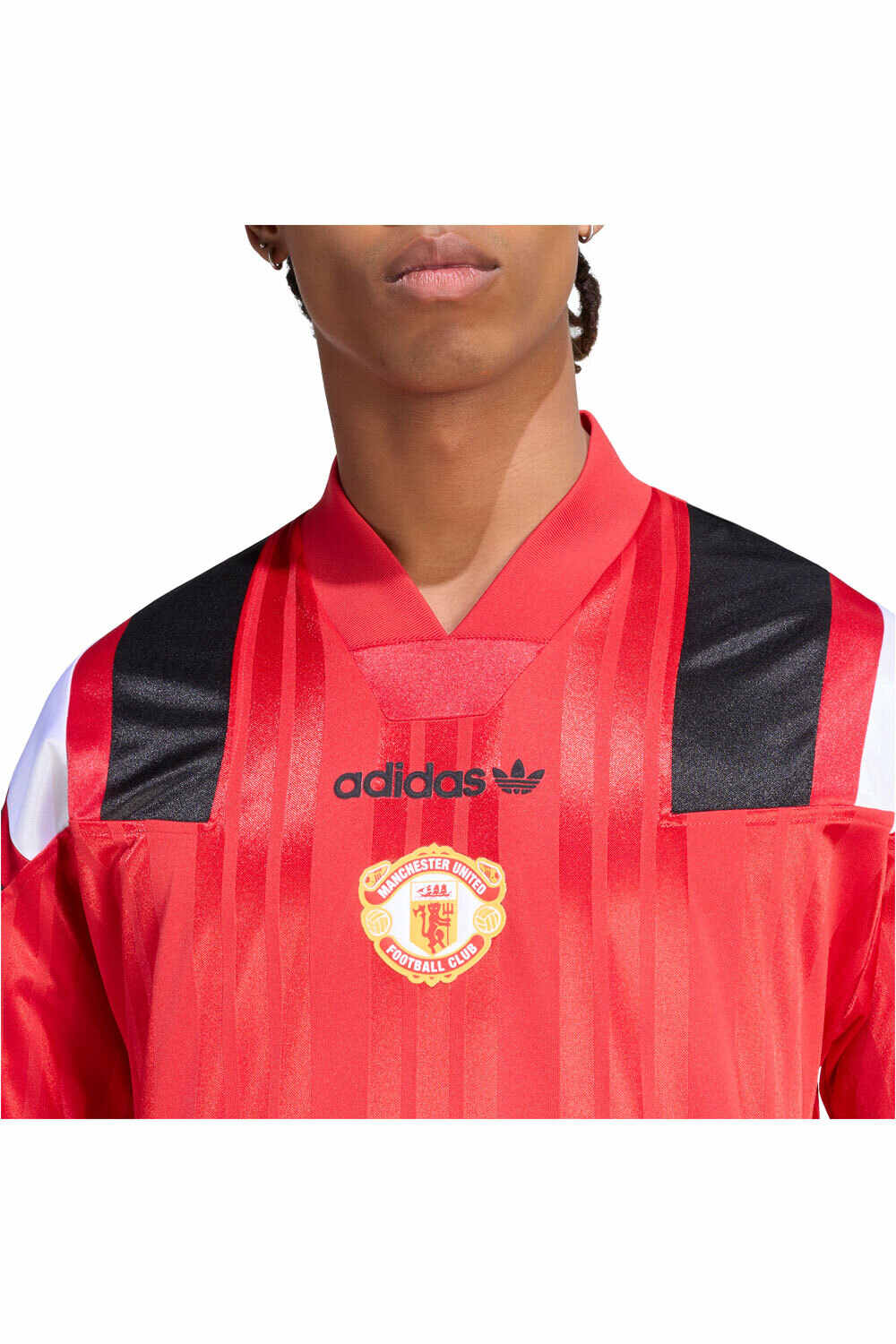 adidas camiseta de fútbol oficiales M.UNITED 27 EQT JSY vista detalle
