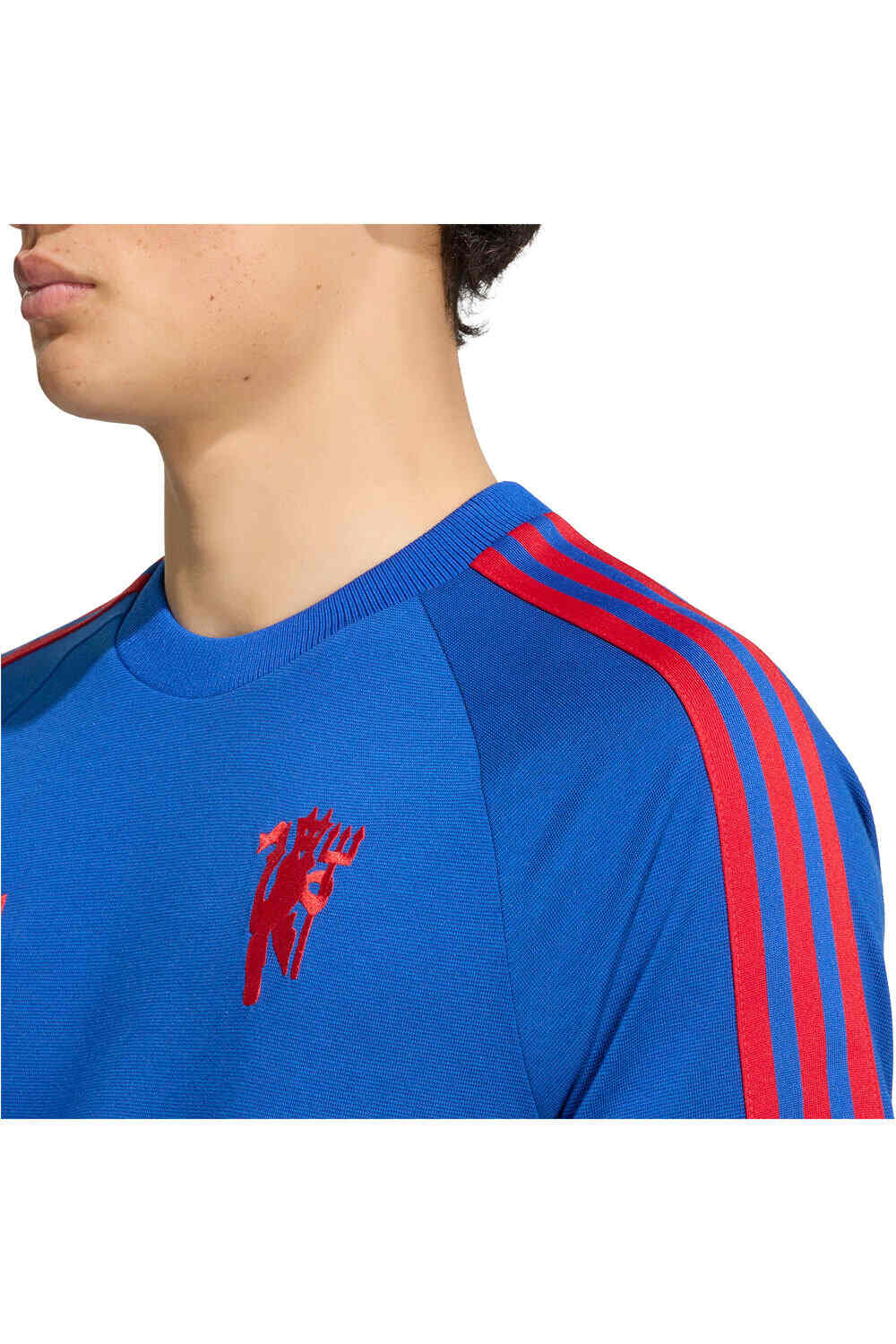 adidas camiseta de fútbol oficiales M.UNITED 27 OG2 TEE vista detalle