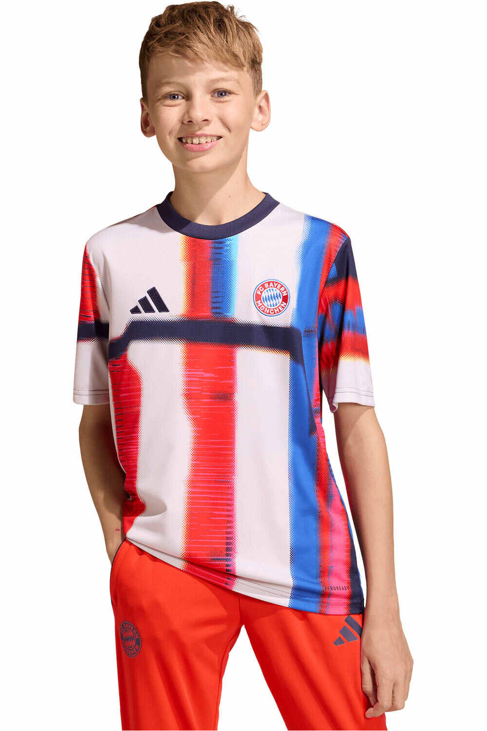 adidas camiseta de fútbol oficiales niño CALENTAMIENTO FC BAYERN P/V26 vista frontal