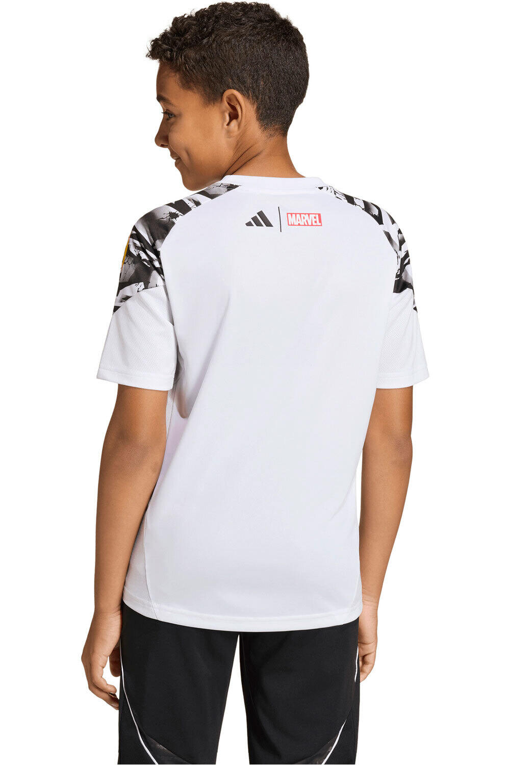 adidas camiseta de fútbol oficiales niño REAL MADRID AVENGERS 25/26 TIRO25 vista trasera