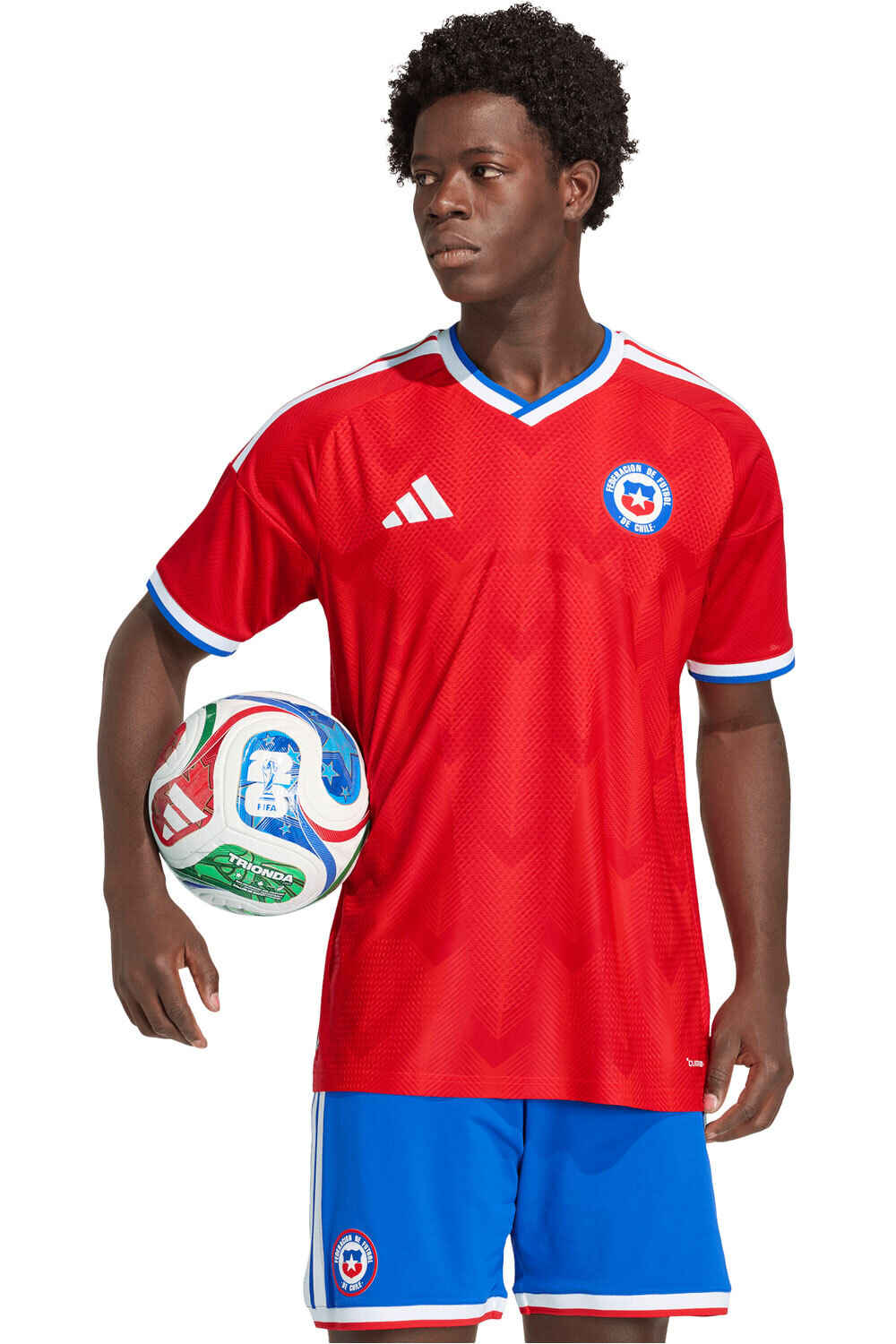 adidas camiseta de fútbol oficiales PRIMERA EQUIPACIN CHILE 2026 OFICIAL vista frontal