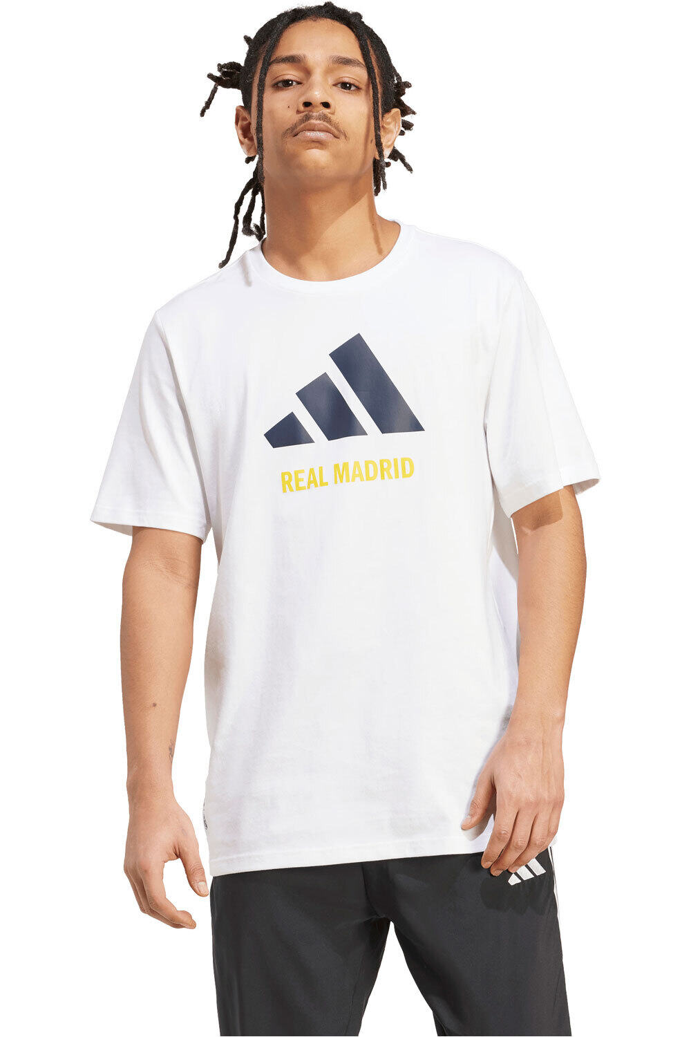 adidas camiseta de fútbol oficiales REAL MADRID SEASONAL GRAPHIC vista frontal