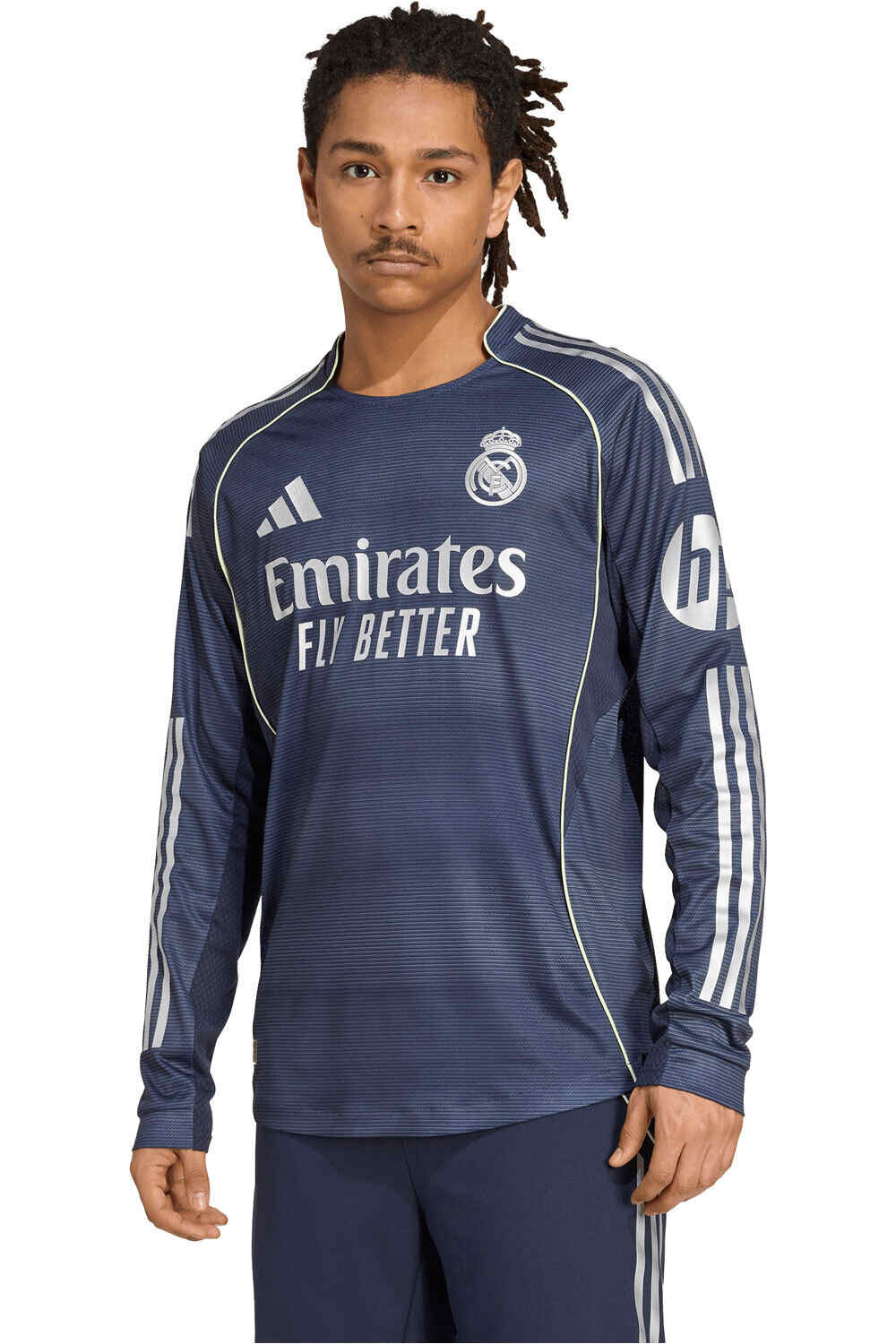 adidas camiseta de fútbol oficiales R.MADRID 26 A JSY AU L vista frontal