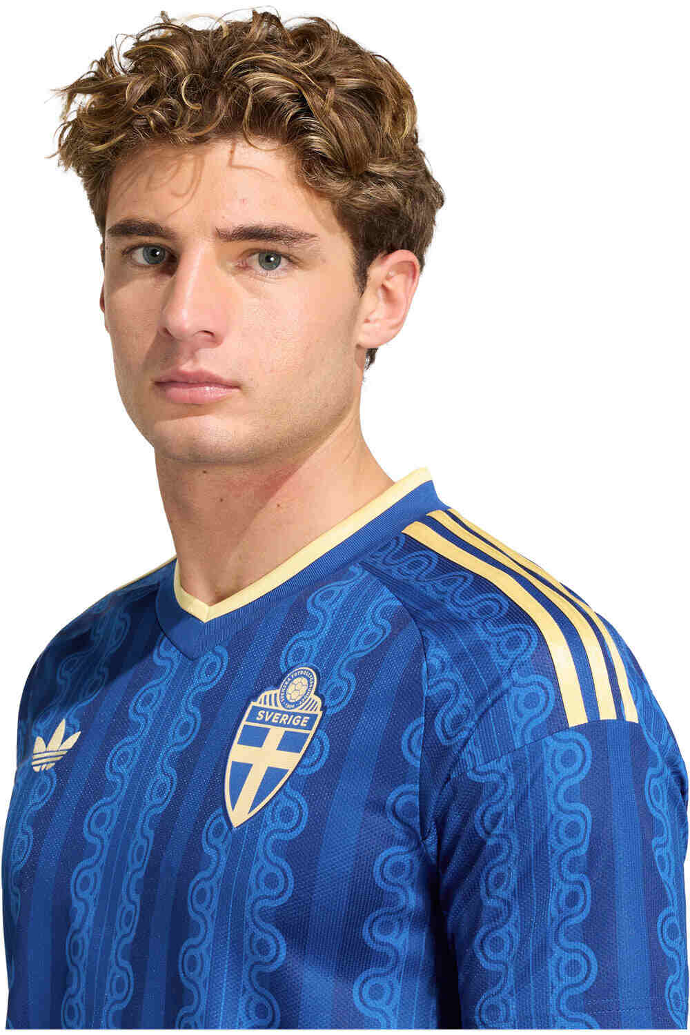 adidas camiseta de fútbol oficiales SUECIA 26 A JSY vista detalle