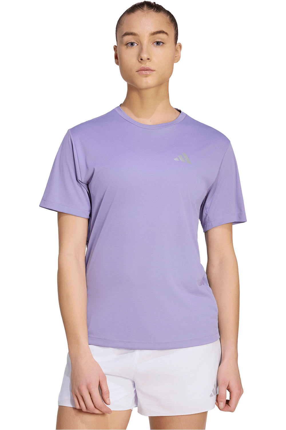 adidas camiseta entrenamiento manga corta mujer Run Ess Tee W vista frontal
