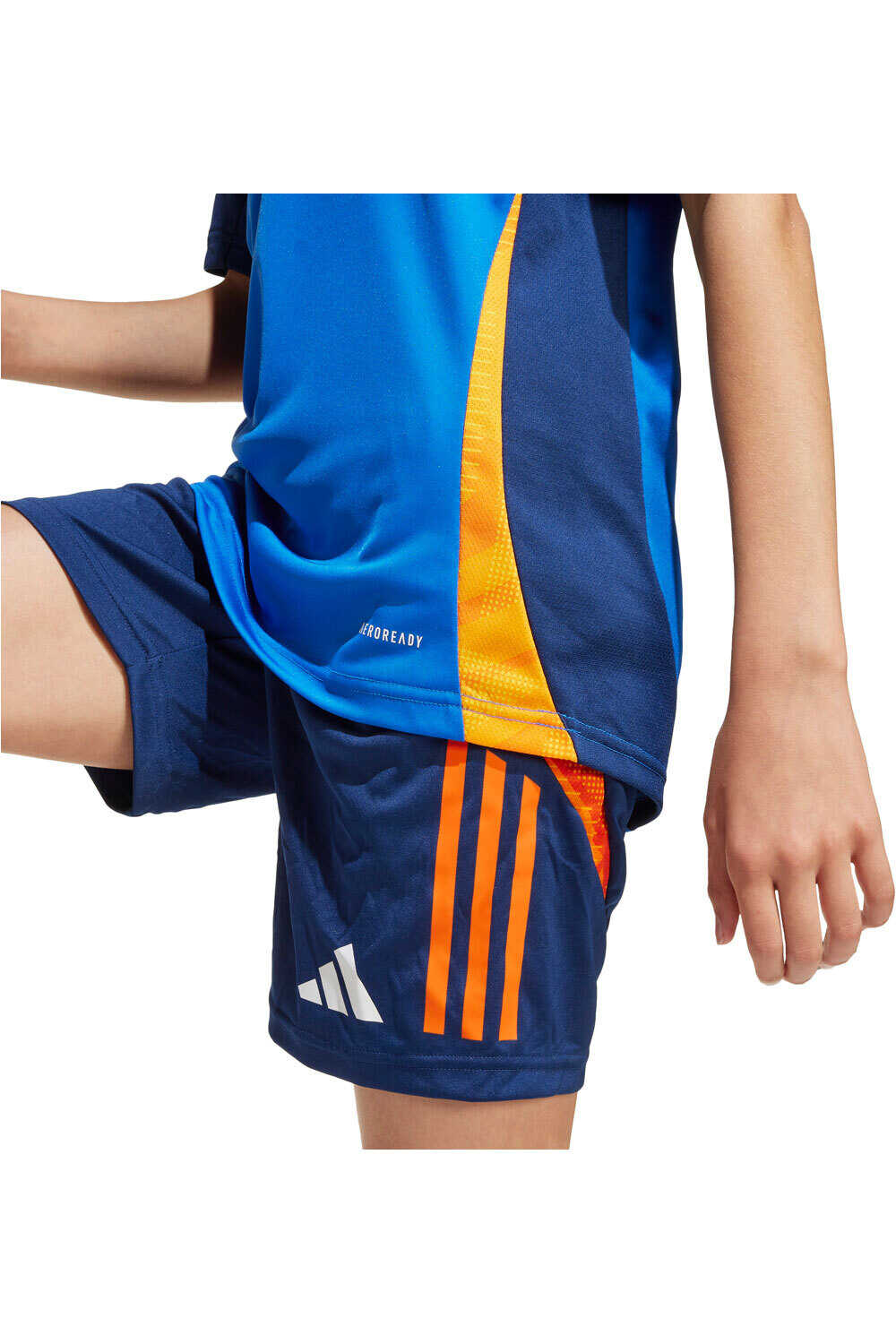 adidas camiseta entrenamiento niño Juventus Tiro 24 Competition vista detalle