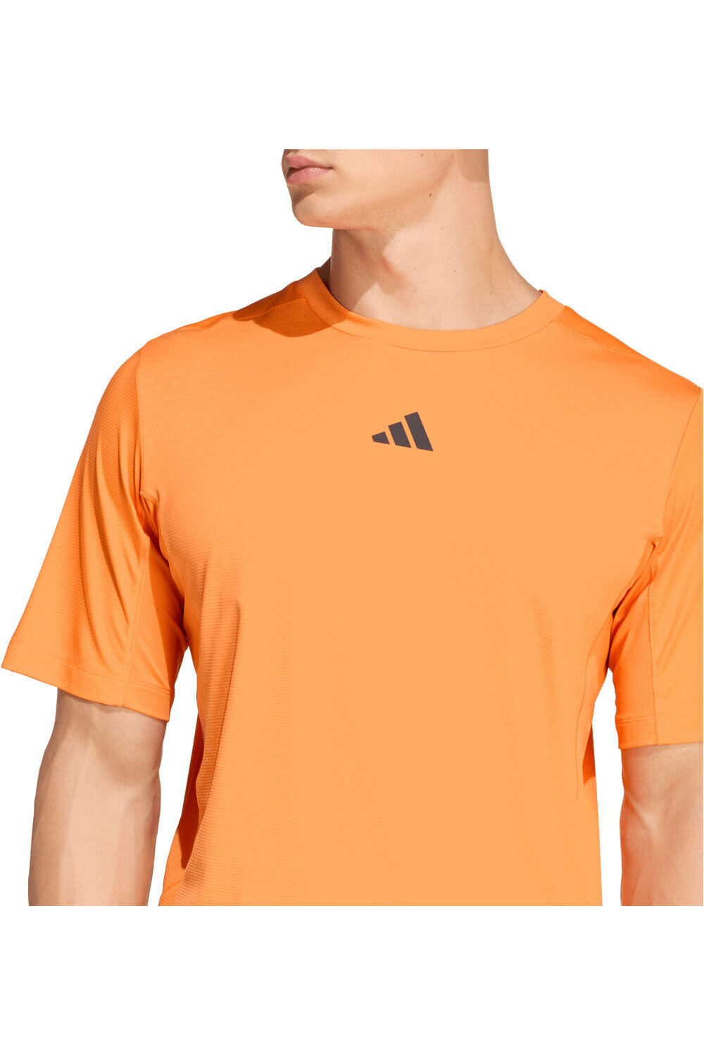 adidas camiseta fitness hombre D4T PRIMELIFT 3 STRIPES vista detalle
