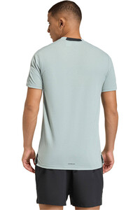 adidas camiseta fitness hombre DESIGNED FOR TRAINING WORKOUT vista trasera