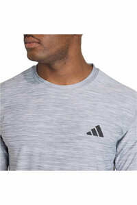 adidas camiseta fitness hombre ENTRENAMIENTO ESSENTIALS FLEX vista detalle