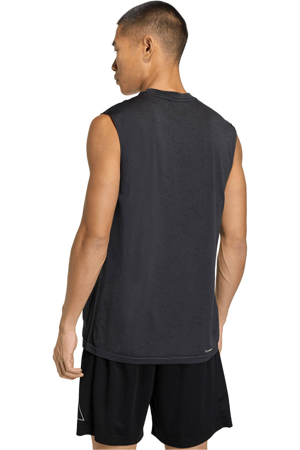 adidas camiseta fitness hombre ENTRENAMIENTO SIN COSTURAS ESSENTIALS vista trasera