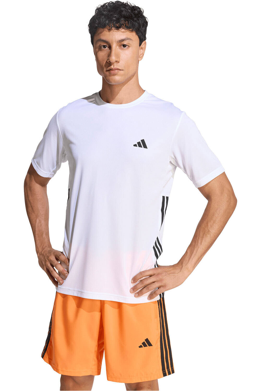 adidas camiseta fitness hombre ESSENTIALS BASE 3 STRIPES vista frontal