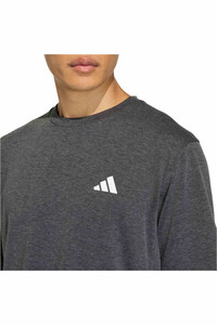 adidas camiseta fitness hombre ESSENTIALS FEELREADY NOVELTY vista detalle