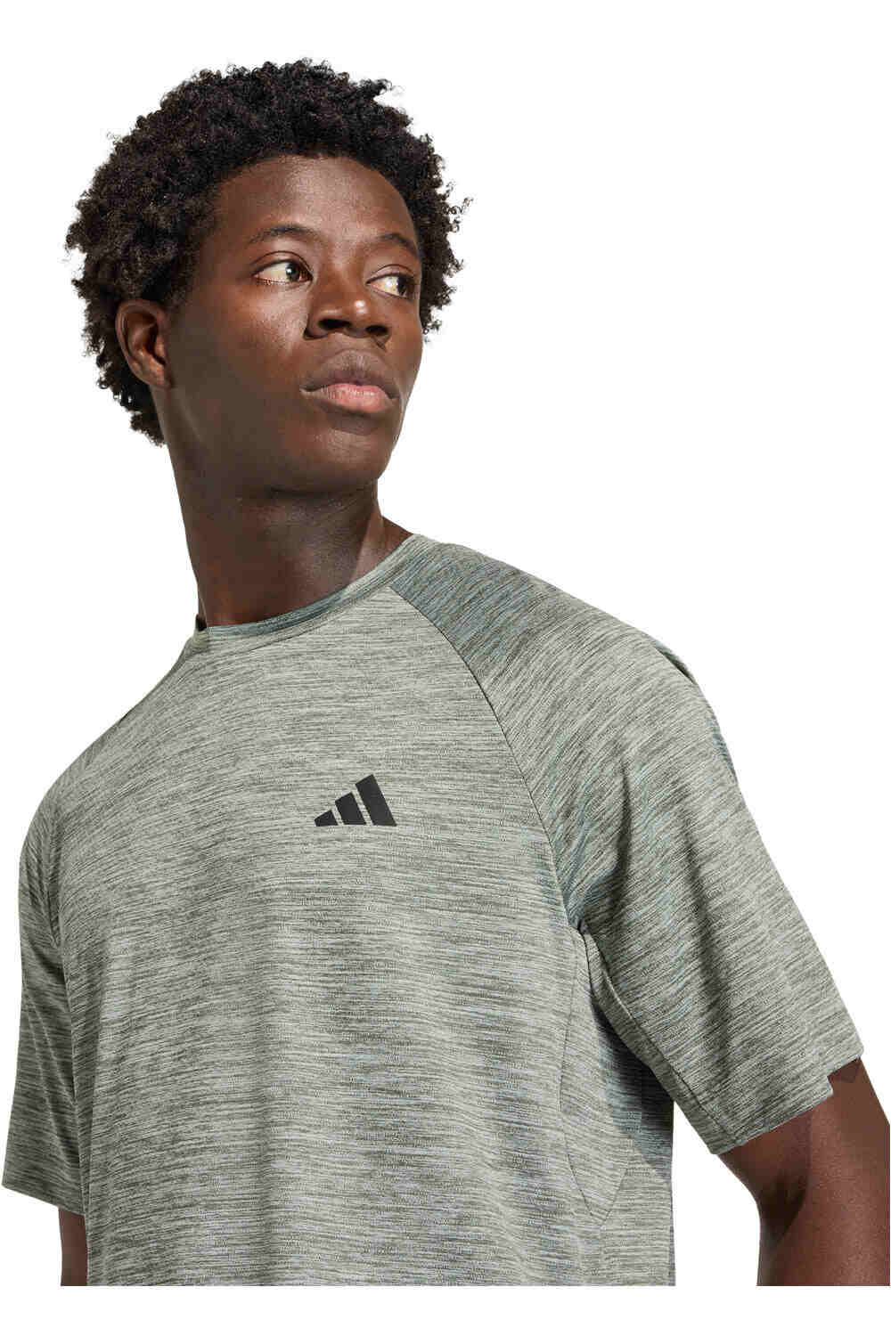 adidas camiseta fitness hombre TECH ESSENTIALS WORKOUT vista detalle