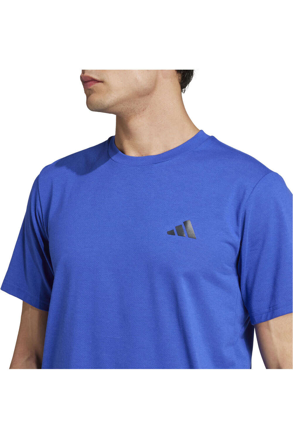 adidas camiseta fitness hombre TR-ES COMF TEE vista detalle