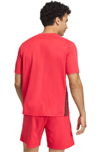 adidas camiseta fitness hombre WORKOUT ESSENTIALS BASE CON 3 BANDAS vista trasera
