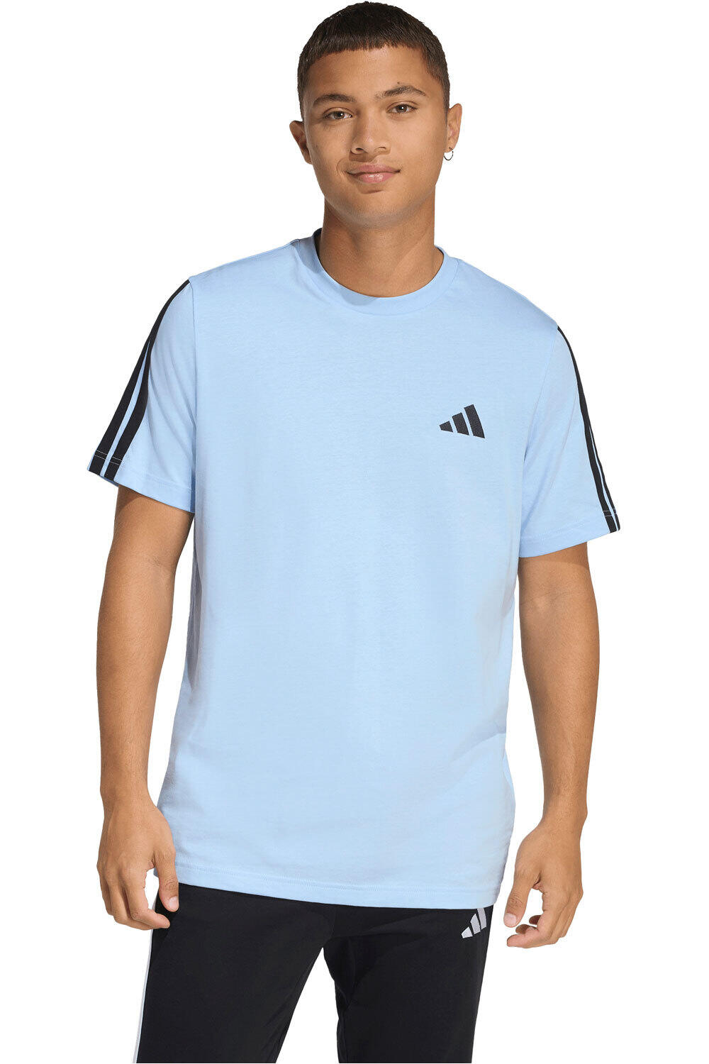 adidas camiseta manga corta hombre 3 BANDAS vista frontal