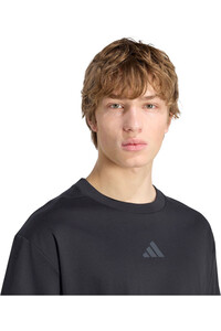 adidas camiseta manga corta hombre CAMISETA ADIDAS Z.N.E. LOOSE FIT vista detalle