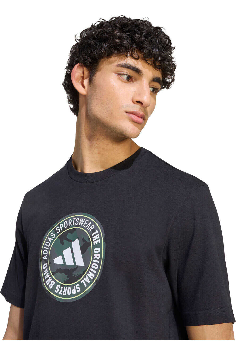adidas camiseta manga corta hombre CAMISETA CAMO CIRCLE GRAPHIC vista detalle