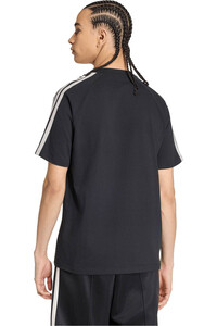 adidas camiseta manga corta hombre Camiseta Seasonal Ess bloques color vista trasera
