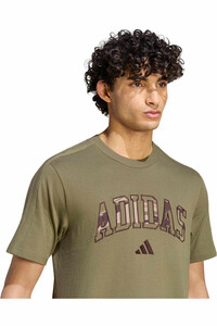 adidas camiseta manga corta hombre Camiseta Seasonal Essentials Camo vista detalle