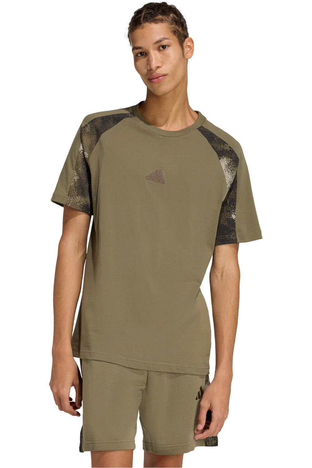 adidas camiseta manga corta hombre ESTAMPADO DE CAMUFLAJE vista frontal