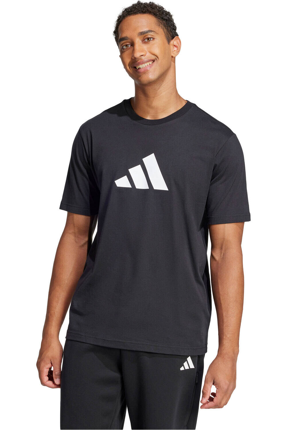 adidas camiseta manga corta hombre FUTURE ICONS THREE BAR vista frontal