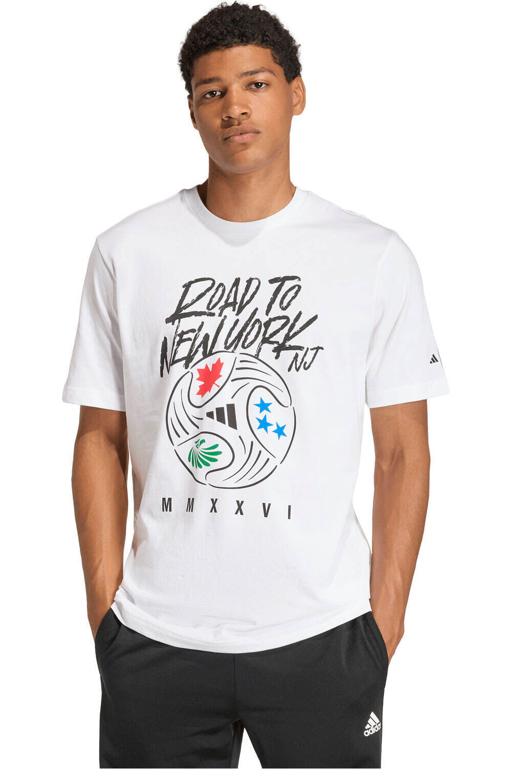 adidas camiseta manga corta hombre GRFICA FIFA WORLD CUP 26TM ROAD NYNJ vista frontal