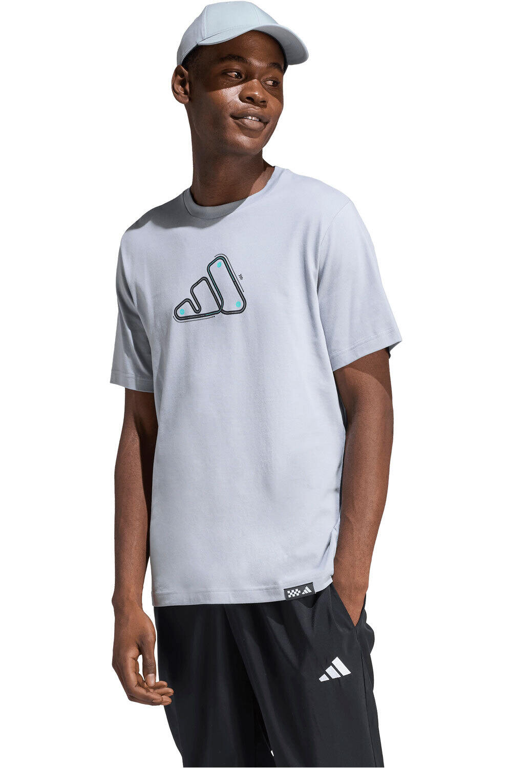 adidas camiseta manga corta hombre GRFICA PISTA DE DEPORTES DE MOTOR vista frontal