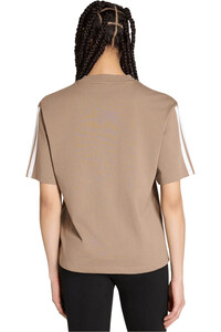 adidas camiseta manga corta mujer Camiseta Essentials Boyfriend 3S vista trasera