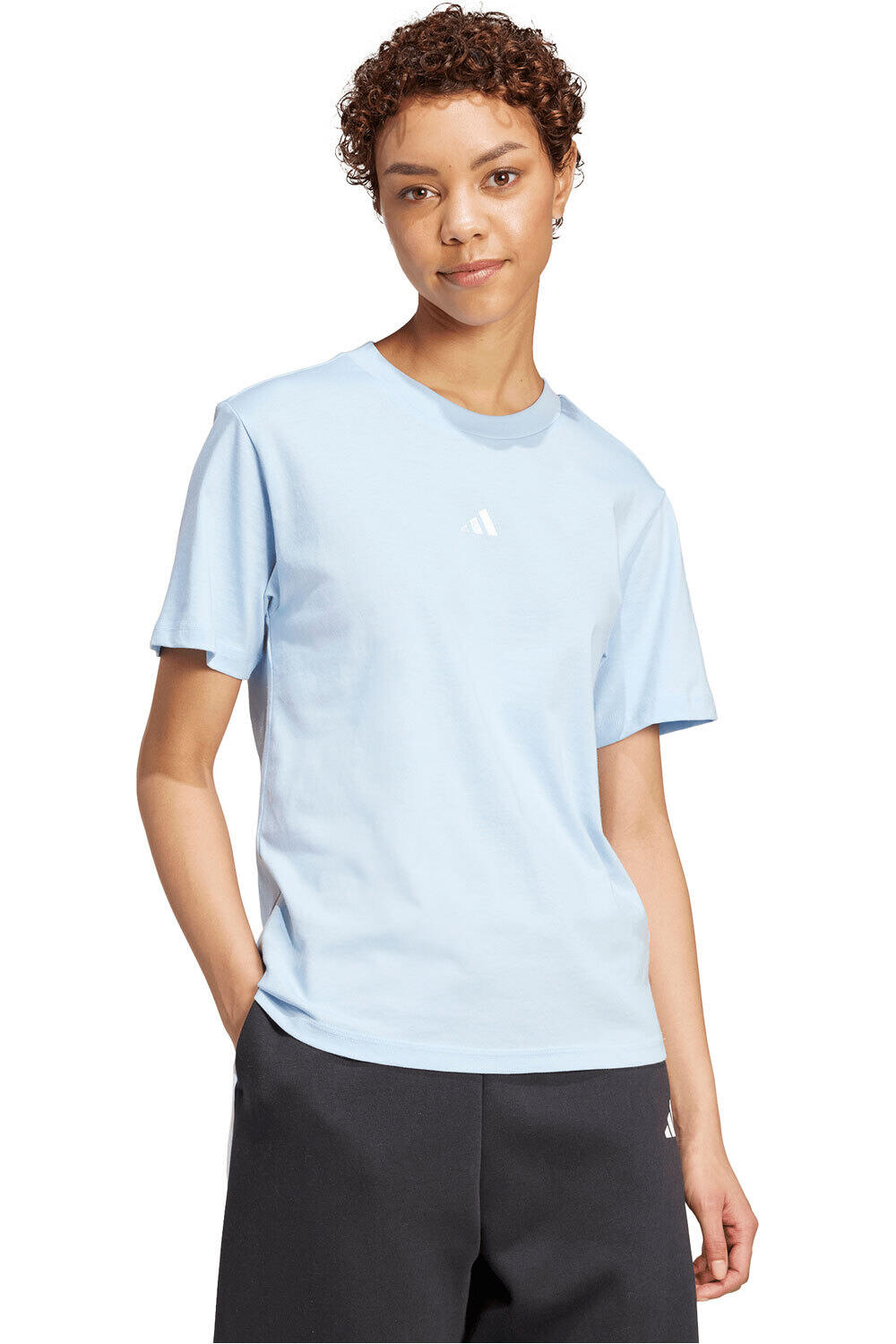 adidas camiseta manga corta mujer Camiseta logo pequeo Essentials vista detalle
