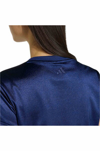 adidas camiseta manga corta mujer Camiseta Seasonal Essentials de raso 03