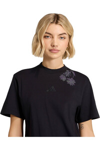 adidas camiseta manga corta mujer ESSENTIALS 3 STRIPES vista detalle