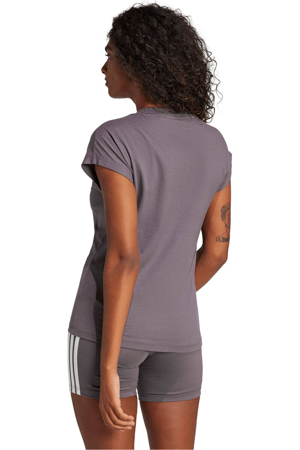 adidas camiseta manga corta mujer ESSENTIALS LINEAR COTTON vista trasera