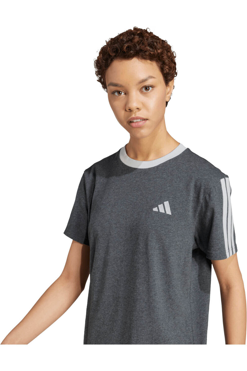 adidas camiseta manga corta mujer ESSENTIALS LOOSE 3 BANDAS 03